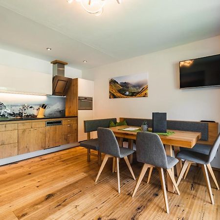 Haus Sabrina - Ferienwohnungen Saalbach-Hinterglemm Extérieur photo