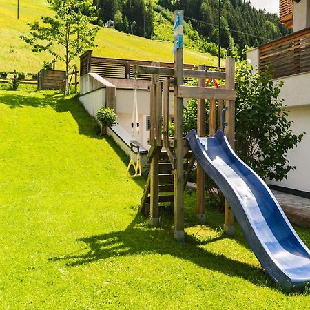 Haus Sabrina - Ferienwohnungen Saalbach-Hinterglemm Extérieur photo